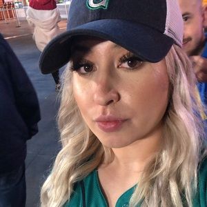 Meet your Posher, Miriam